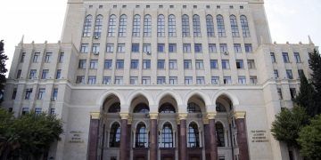 1485954708799557144 1000x669