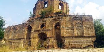 1024px Kilvar church, Shabran, Azerbaijan
