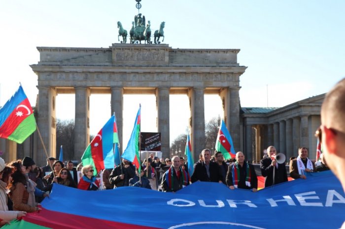 2c5ef124-c7d9-430a-b23b-8b7448bc3ad3-1024x682-700x466