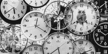 65725 pexels andreygrushnikov clocks.1200w.tn