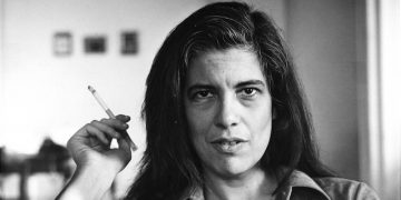 Tumblr o115q6Jb1T1tv8vcro1