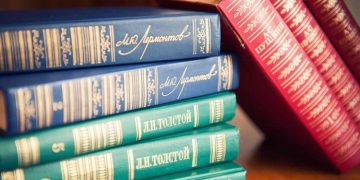 Raw 20 yuzyil rus edebiyatini karakterize eden surecler