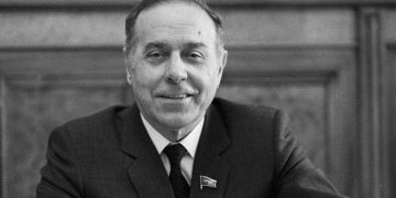 15445403495c0fd0bd1ced00.18296051 750x375